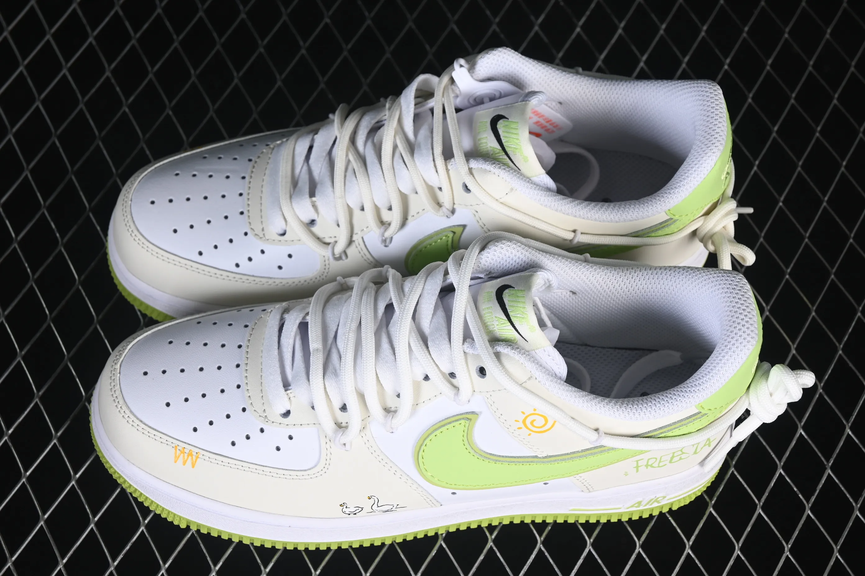 All Categories Nk Air Force 1 Air Force Series Nk Air Force 1 Low Air Force Low Nike Air Force 1'07 Low Coconut Green Milk Cover Air Force One Low Casual Sneakers YY2024-315